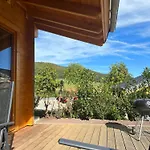 샬레 Netten Naturerlebnis Holz-chalets 다운