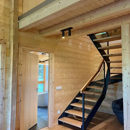 シャレー Netten Naturerlebnis Holz-chalets ダウン