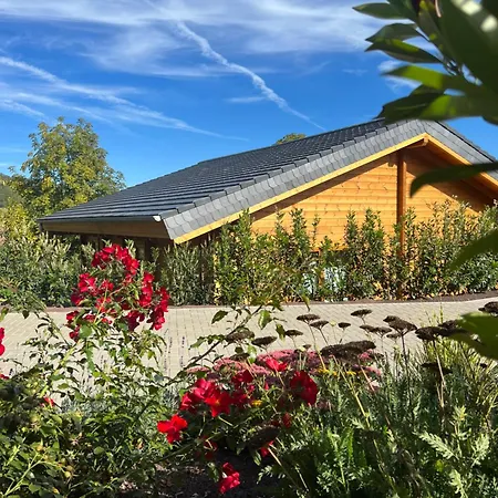 Netten Naturerlebnis Holz-chalets *