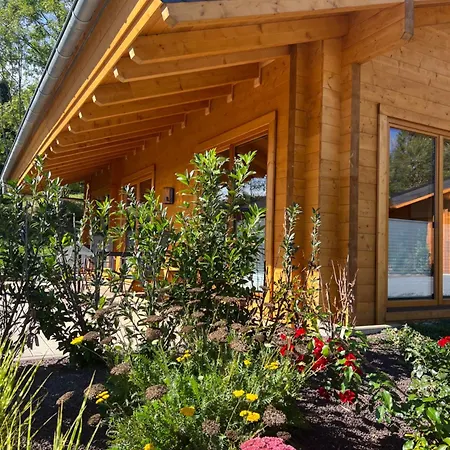 Dağ evi Netten Naturerlebnis Holz-chalets *