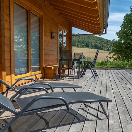 Netten Naturerlebnis Holz-chalets Dağ evi