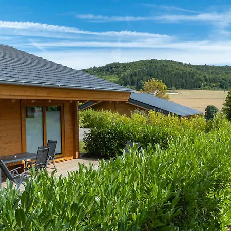 Netten Naturerlebnis Holz-chalets * Daun