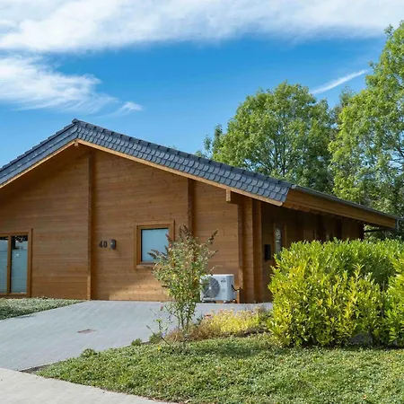 Netten Naturerlebnis Holz-chalets Daun