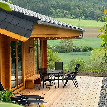 Netten Naturerlebnis Holz-chalets * Daun